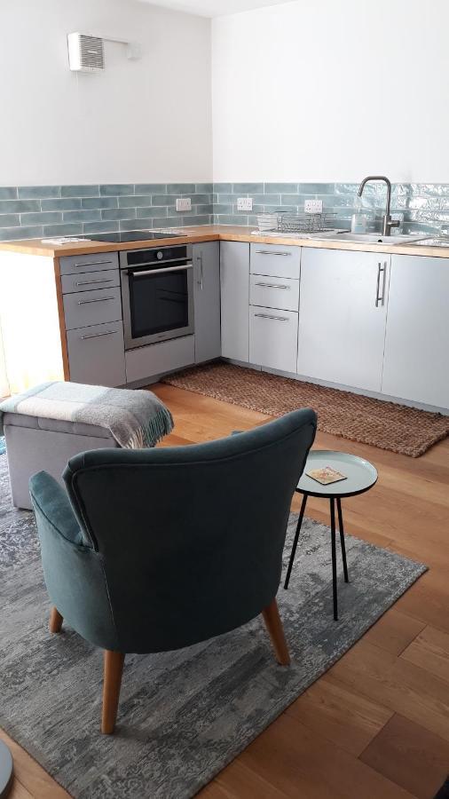 Self-Contained, Ground Floor Apartment With Parking And Patio Walmer Экстерьер фото