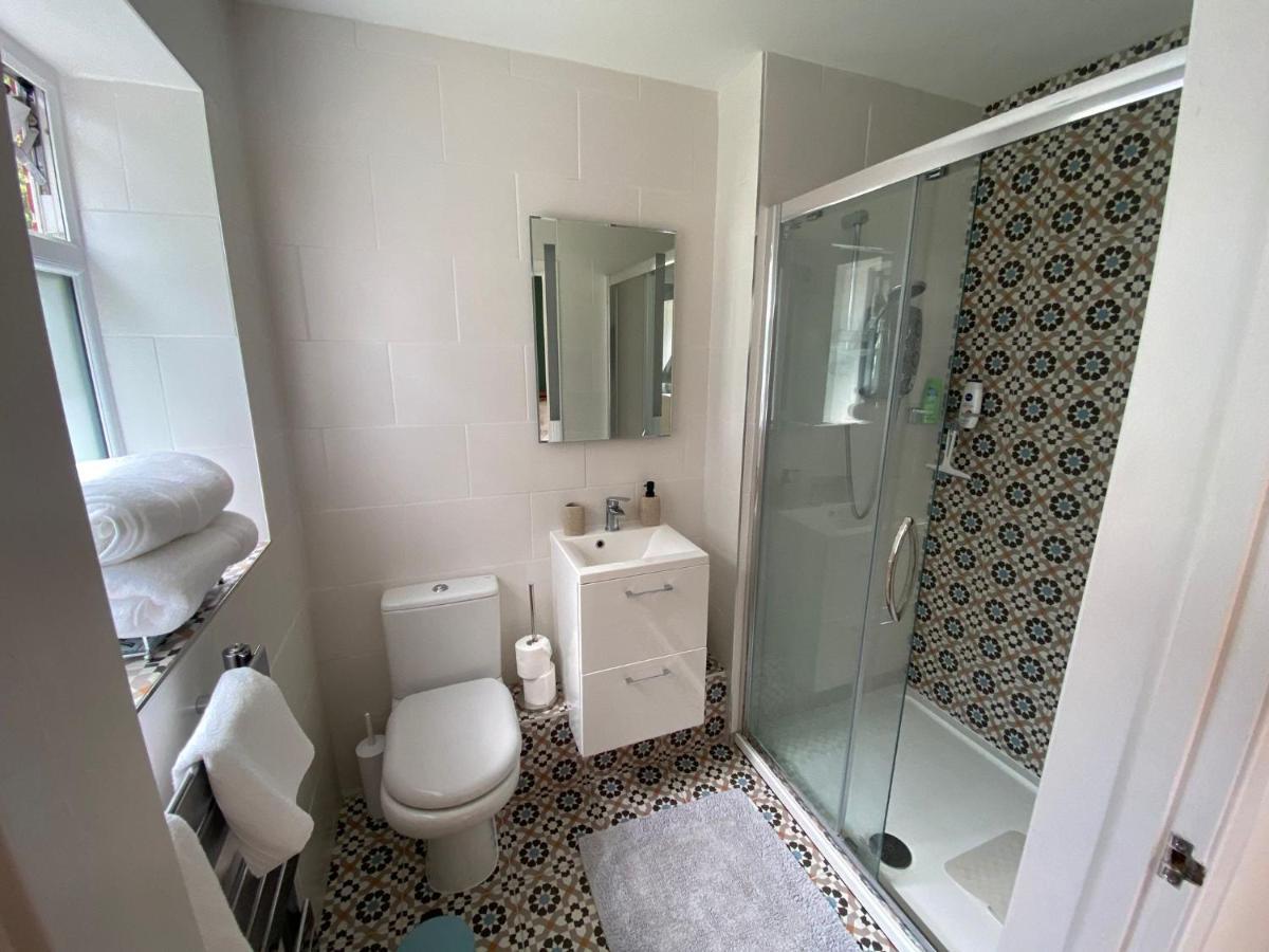 Self-Contained, Ground Floor Apartment With Parking And Patio Walmer Экстерьер фото